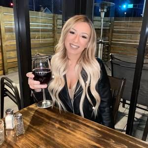 Meet your Posher, Vanessa